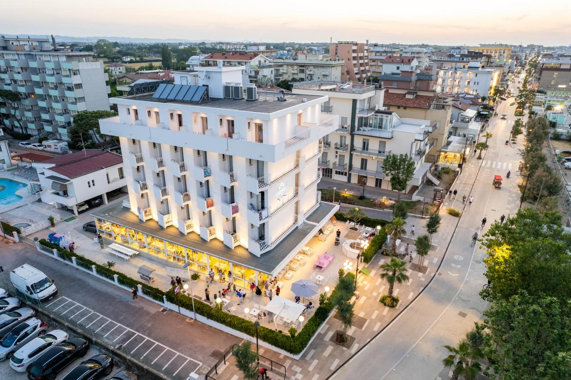 Hotel Albatros Rimini Bagian luar foto