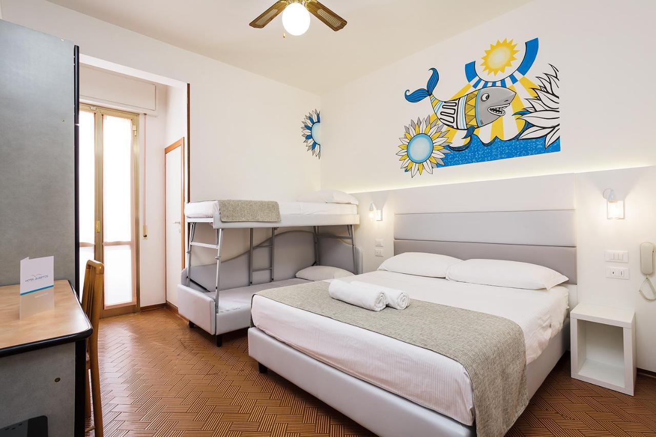 Hotel Albatros Rimini Bagian luar foto